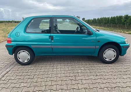 Peugeot 106 . Top Zustand.
