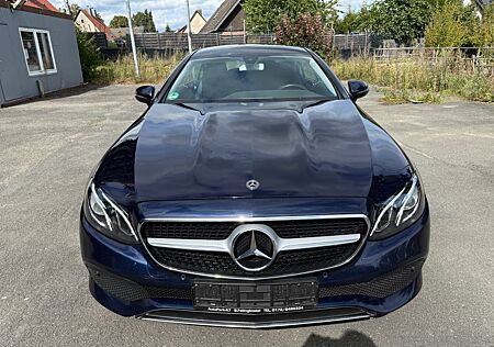 Mercedes-Benz E 220 E -Klasse Coupe d