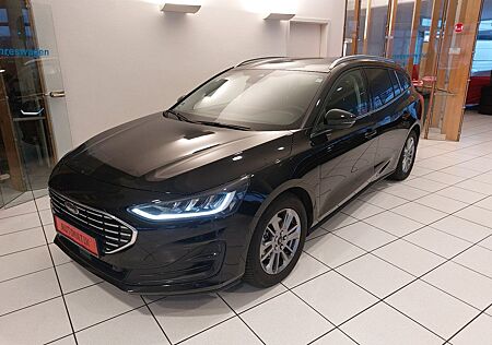 Ford Focus 2023 AUTOMATIK DIESEL FAMILIENKOMBI EXTREMSPARER