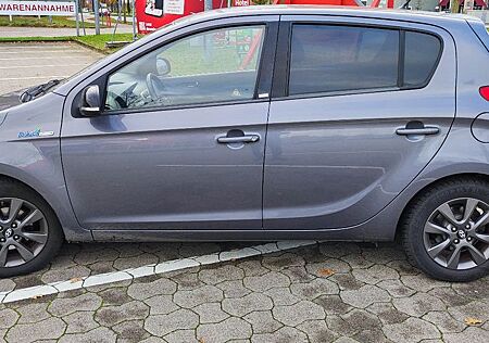 Hyundai i20 1.4 CRDi 1. Hand 6 Gangschaltung