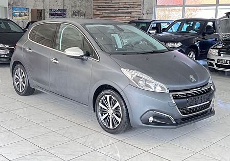 Peugeot 208 Allure+Temp+CarPlay+Kamera+8xBereift+TOP!