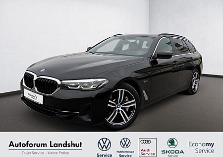 BMW 530e xDrive LIVECOCKPROF/AMBI/LEDER/HUD/ASSIST