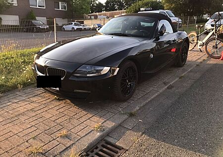 BMW Z4 Roadster 2.5si Facelift M-Paket 218PS 2J TÜV