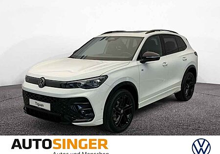 VW Tiguan Volkswagen R-Line TSI 4M AHK*PANO*NAV*HUD*CAM
