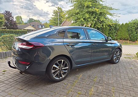 Hyundai i30 1.5 T-GDI Hybrid EDITION 30+ Fastback