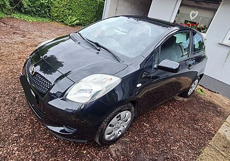 Toyota Yaris 1,0