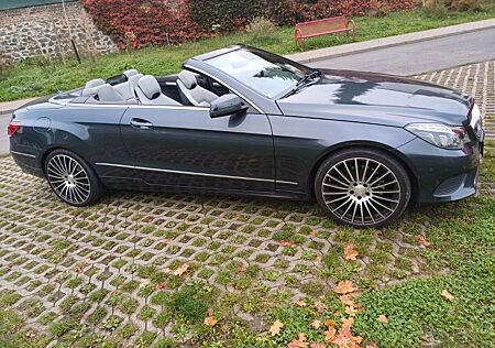 Mercedes-Benz E 200 Cabriolet -