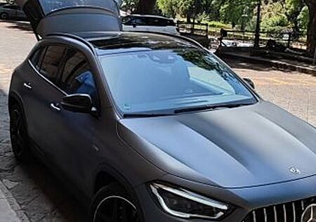 Mercedes-Benz GLA 45 AMG 4M+, LED 360°-Kam Night Pano MBUX