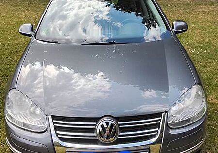VW Golf Volkswagen 1.9 TDI DPF Trendline Variant Trendline