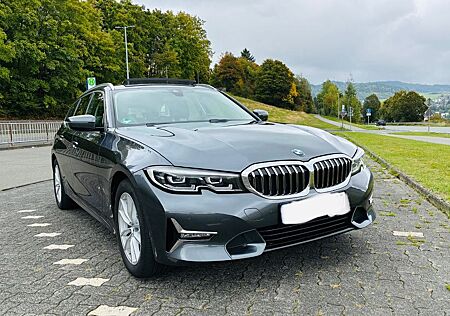 BMW 320 gebraucht kaufen BMW 320d xDrive Touring Luxury Line TOP gepflegt!!
