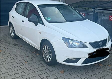 Seat Ibiza 1.2 Weiß mit Kurvenlicht