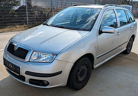 Skoda Fabia Combi Ambiente Klima Tempomat Alu 1 Hand
