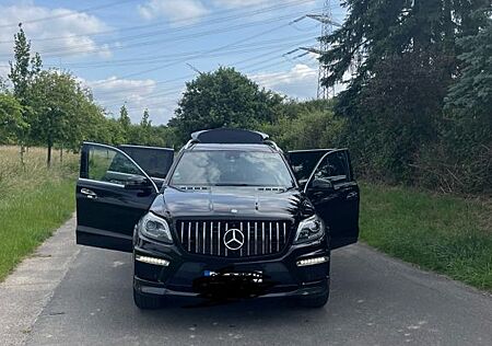 Mercedes-Benz GL 500 GL 550 4MATIC - Designo AMG line
