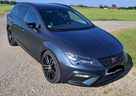 Seat Leon ST 2.0 TSI CUPRA 4Drive DSG CUPRA