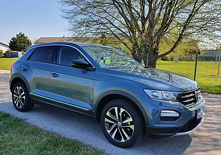 VW T-Roc Volkswagen 1.5 TSI ACT OPF IQ.DRIVE IQ.DRIVE