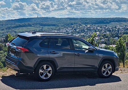 Toyota RAV 4 2.5 Hybrid Club 4X2 + Navi + AHK