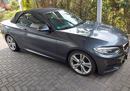 BMW 220d Cabrio M Sport
