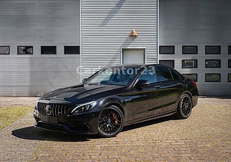 Mercedes-Benz C 63 AMG *Carbon*Keramik*Schale