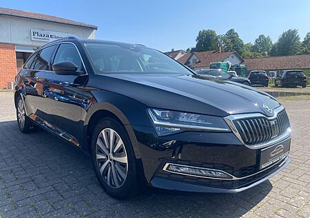 Skoda Superb Combi 2.0 TDI Style PANORAMA VIRTUAL LED