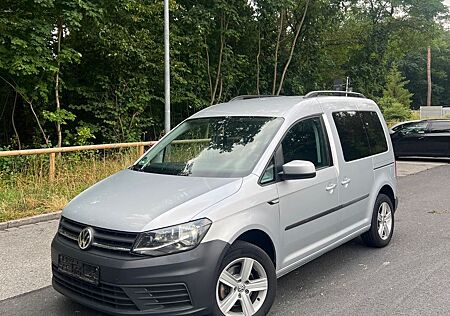 VW Caddy Volkswagen PKW BMT DSG KLIMA NAVI PDC AHK TOP ZUSTAND