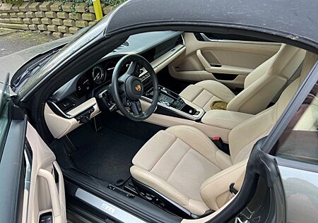 Porsche 992 Turbo S Cabriolet Turbo S