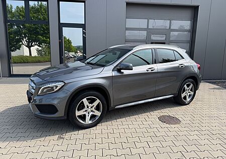 Mercedes-Benz GLA 250 DCT AMG Line AMG Line