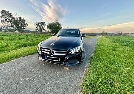 Mercedes-Benz C 220 d 4MATIC T Autom. -