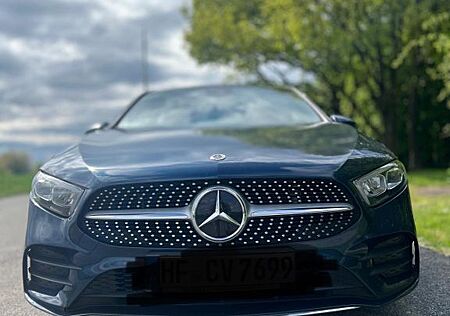 Mercedes-Benz A 200 A 200d AMG Line