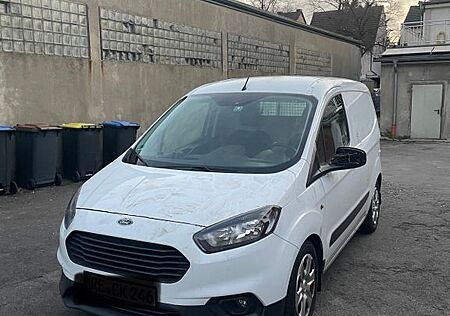 Ford Transit Courier