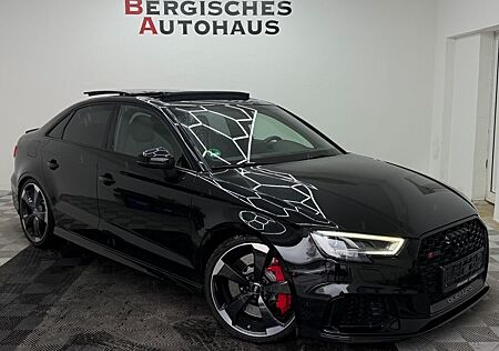 Audi RS3 Limo quattro*MOTOR-NEU*PANO*RS-SITZE*VIRTUAL
