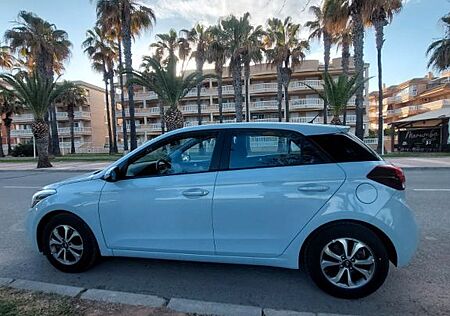 Hyundai i20 Hyundai20 1.0 T-GDI 74kW Style Style ,Top Auto