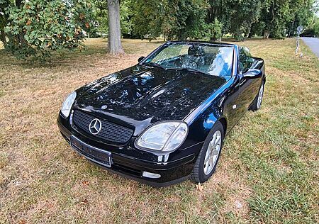 Mercedes-Benz SLK 200 -