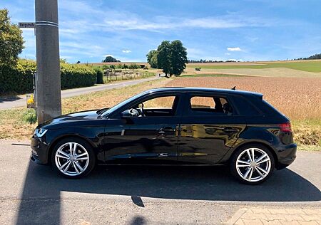 Audi A3 1.6 TDI S line Sportback S line