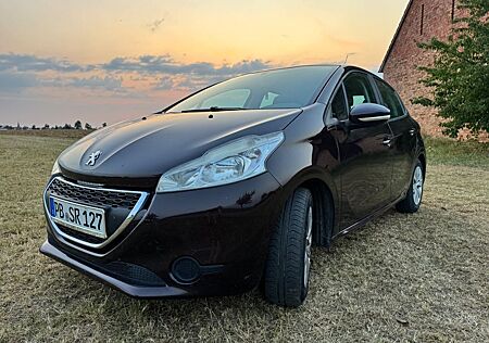 Peugeot 208 1.0 VTi-68 PS-09/2013-101tkm-top gepflegt