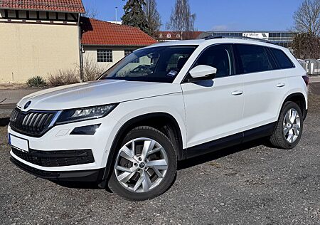 Skoda Kodiaq TDI 4x4 STYLE 360° PANO SCR 140kW DSG
