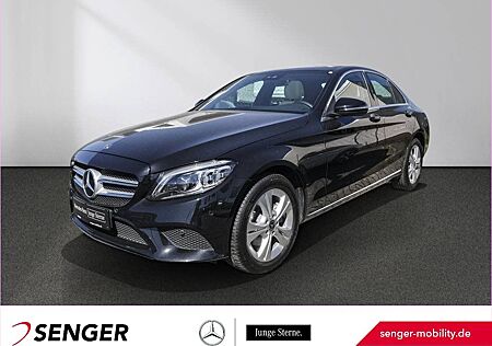 Mercedes-Benz C 220 d 4M Avantgarde Panorama Multibeam Kamera