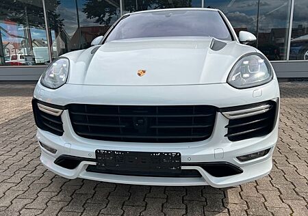 Porsche Cayenne Turbo *TECHART*/LMR23"/Einzelstück...