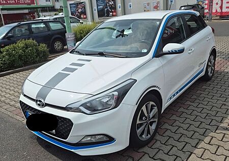 Hyundai i20 1.2 blue YES! Silver YES! Silver