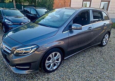 Mercedes-Benz B 200 d Edition AHK Scheckheft