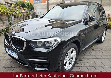 BMW X3 xDrive 20 d Panoramadach AHK Leder 1.HD