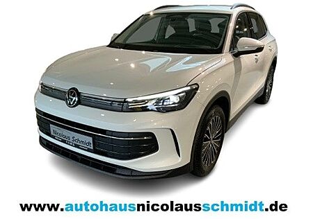 VW Tiguan Volkswagen Life 2.0 TDI DSG AHK+15°NAVI+APP+ACC