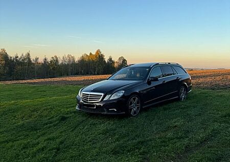 Mercedes-Benz E 250 CGI T BlueEFFICIENCY AVANTGARDE AVANTGARDE