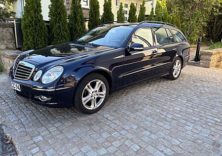 Mercedes-Benz E 280 E280T AVANTGARDE LPG seit 2007 in Familienbes.