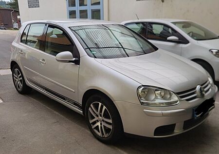 VW Golf Volkswagen 5 1.6