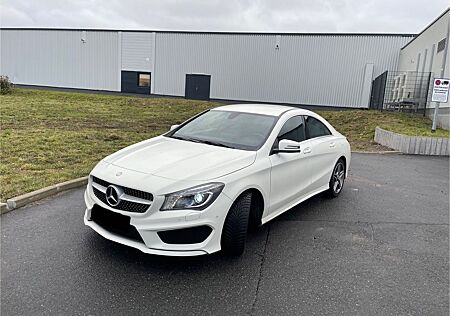 Mercedes-Benz CLA 180 AMG Line AMG Line