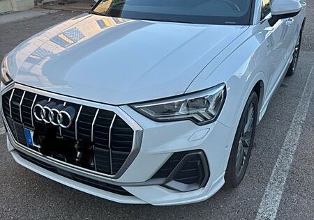 Audi Q3 45 TFSI quattro S tronic S line S line