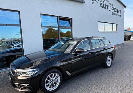 BMW 520d Touring xDrive HeadUp Navi LED dig. Cockpit