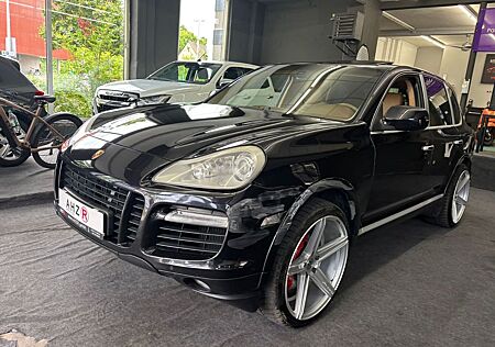 Porsche Cayenne Turbo