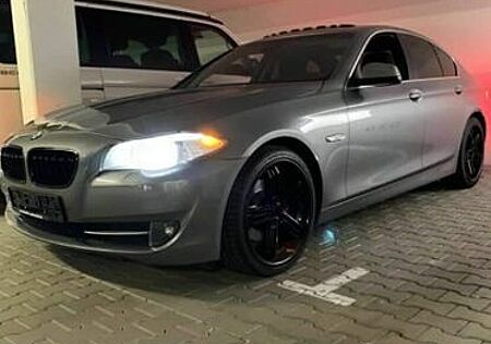 BMW 523