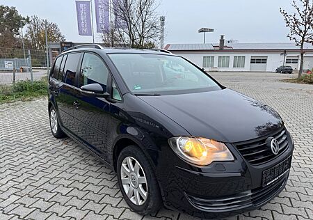 VW Touran Volkswagen 2010 1.4 Benzin 7 Sitzer TÜV bis 01.2026